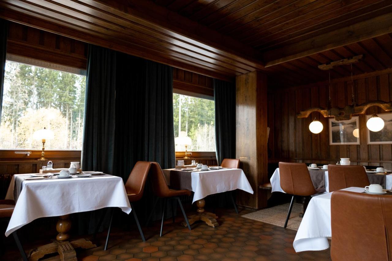 Hotel Zum See, Titisee Titisee-Neustadt Exterior foto