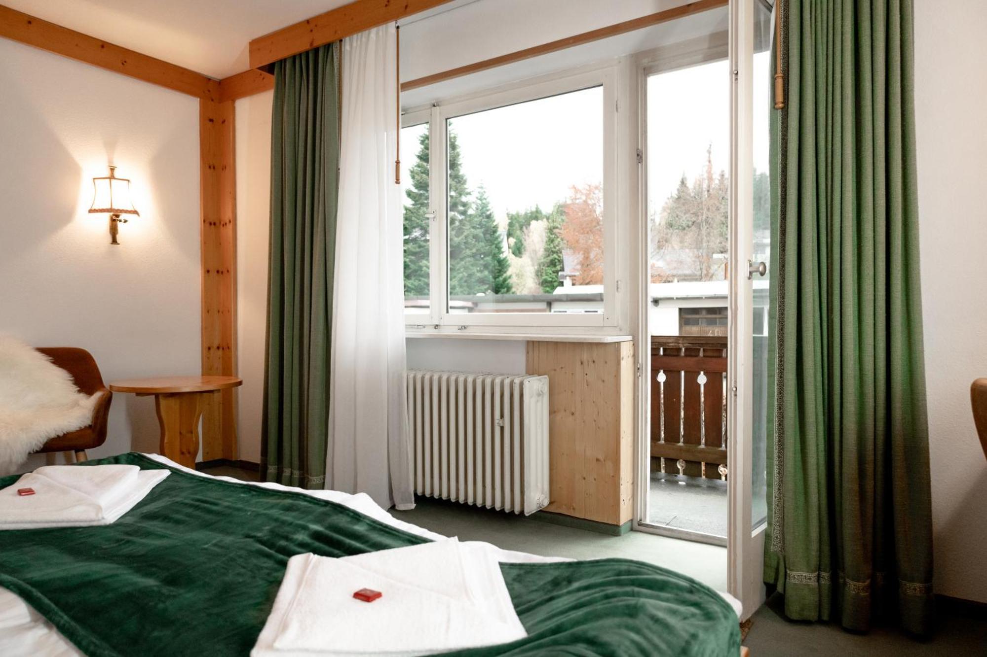 Hotel Zum See, Titisee Titisee-Neustadt Exterior foto